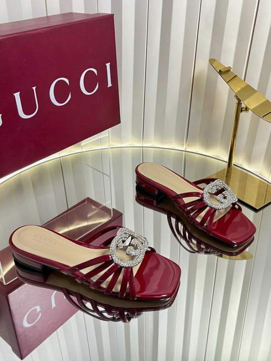Picture of Gucci Slippers _SKUGuccisz35-42mnq12111996